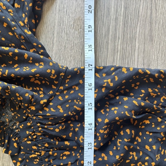 Womens ASOS Smocked Crop Top Black Floral Size 12 - Picture 6 of 6